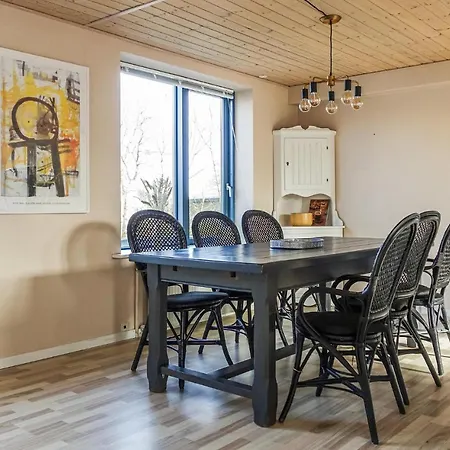 Apartman Awesome In With 3 Bedrooms And Wifi *