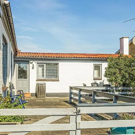 Apartman Awesome In With 3 Bedrooms And Wifi Allinge-Sandvig