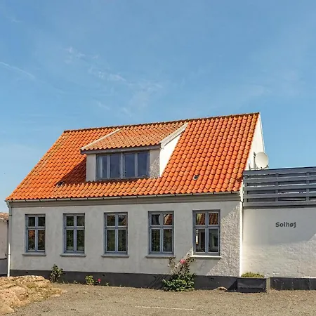 Apartman Awesome In With 3 Bedrooms And Wifi